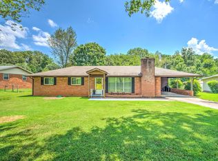 3208 Lagrange Dr, Maryville, TN 37804