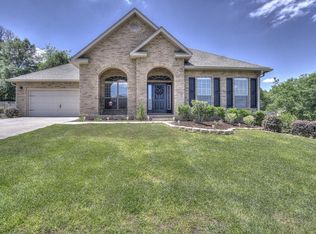 235 Paradise Palm Cir, Crestview, FL 32536