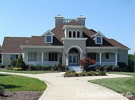2nd image of 8197 Madrid Blvd
