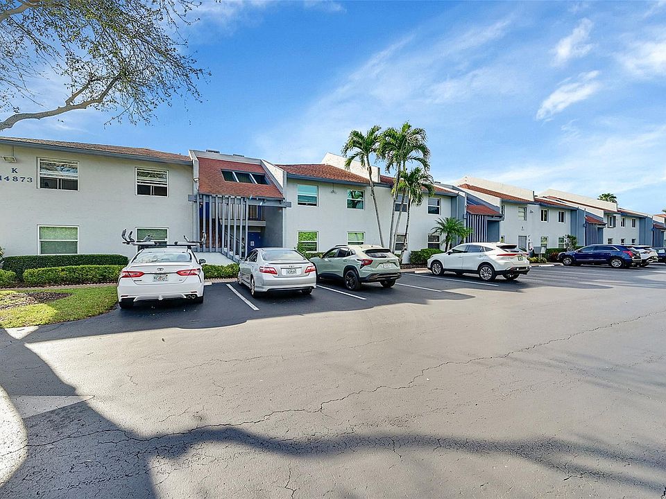 1st image of 14873 Cumberland Drive #1060