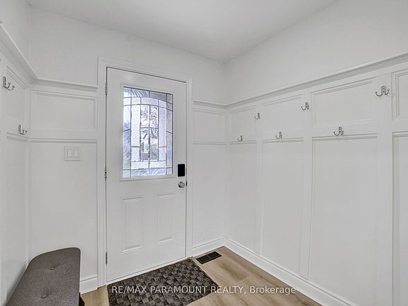 4th image of 2641 Cavendish Dr