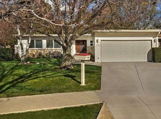 17111 Bullock St, Encino, CA 91316