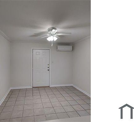 4th image of 1344 W Agarita Ave