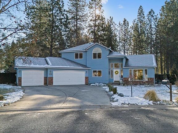 2nd image of 4420 E Woodglen Ct
