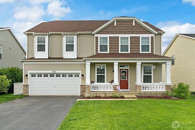 1st image of 907 Heartland Park Ln