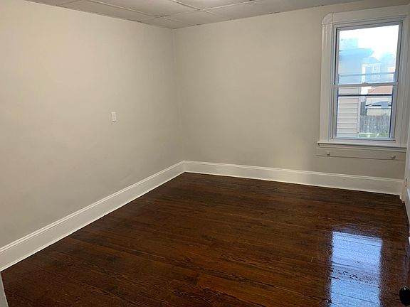 3rd image of 180 Ashley Blvd #2