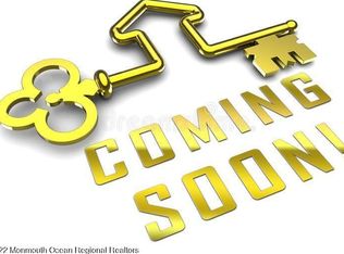 120 Thicket Ct, Toms River, NJ 08755