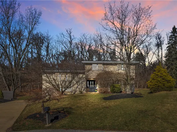 115 Himalaya Dr, Monroeville, PA 15146