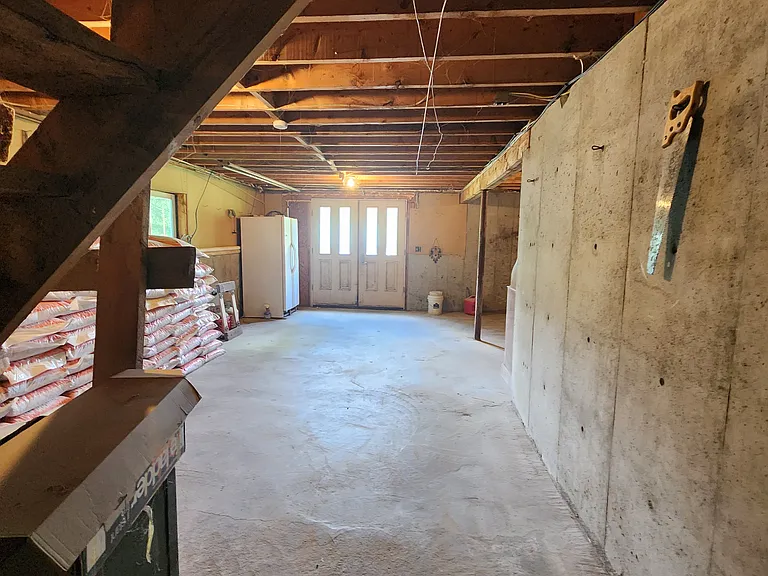 331 Excelsior Farm Rd — Photo 12