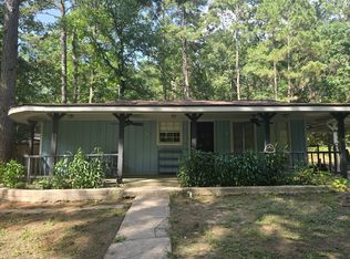 137 Summerplace St, Huntsville, TX 77340