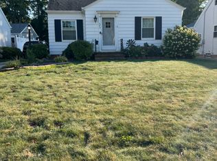 37610 Jordan Dr, Willoughby, OH 44094
