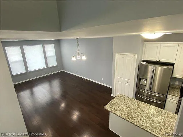 3 bed, 1541 sqft, $2,675 — Photo 4