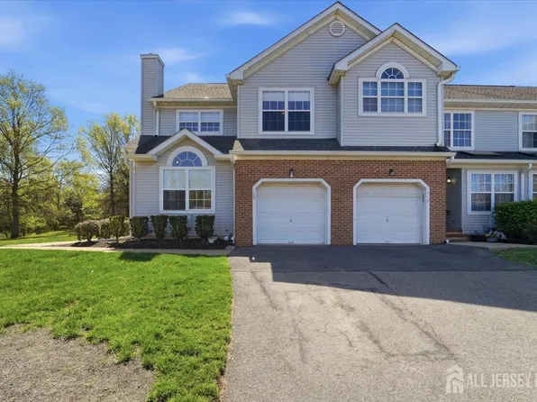 109 Castle Pointe Blvd, Piscataway, NJ 08854