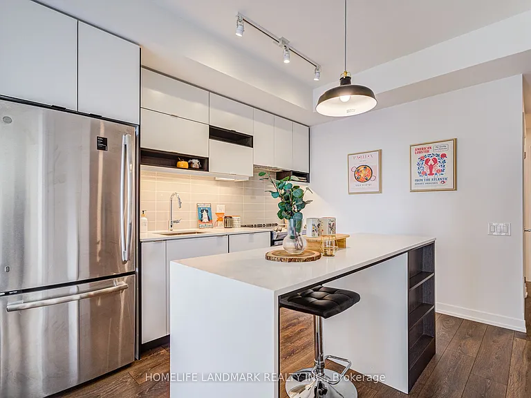 4065 Confederation Pkwy #3901 — Photo 12