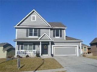 5th image of 804 NW 109th Ter