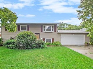 206 Glencove Dr, Michigan City, IN