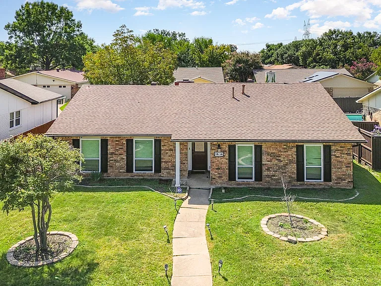 1616 Montana Trl — Photo 29