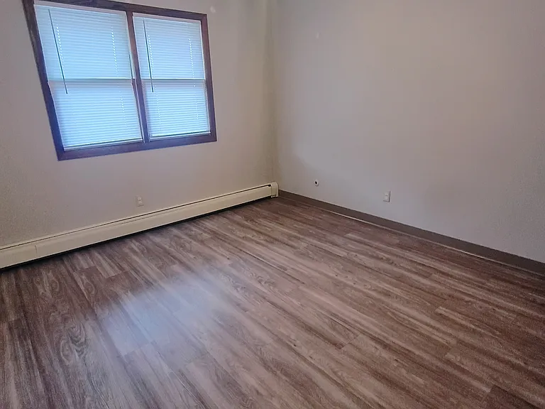 525 Plum St #8 — Photo 12