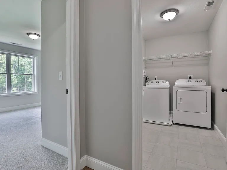 7 Horizon Dr #B — Photo 35