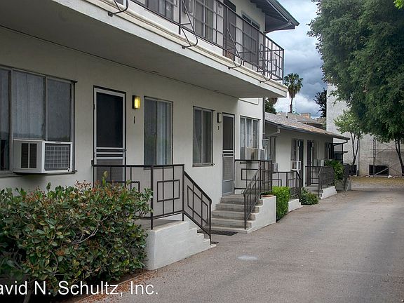 2nd image of 342 S Euclid Ave #2