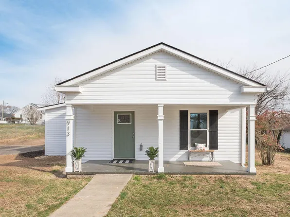 913 Peck St NW, Roanoke, VA 24017