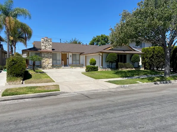 9441 Julie Beth St, Cypress, CA 90630
