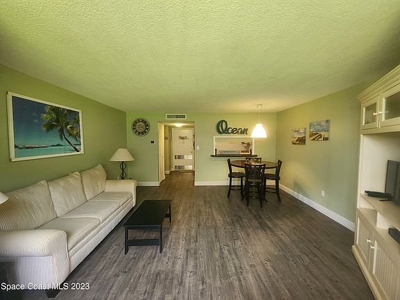 4th image of 2020 N Atlantic Ave #106