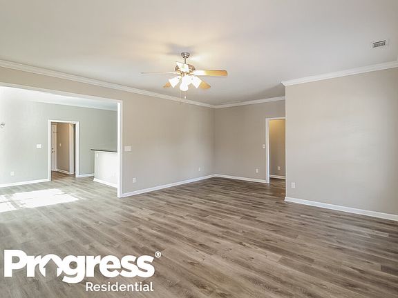5th image of 1259 Saxony Dr SE