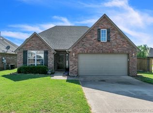 9626 N 101st East Ave, Owasso, OK 74055