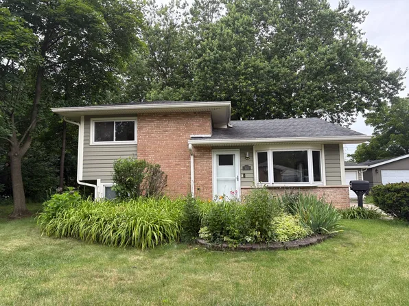 118 Willow St, Park Forest, IL 60466