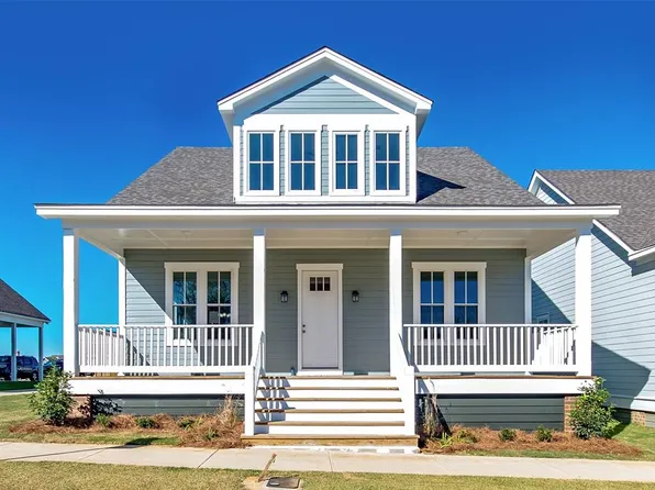 137 Hillbrook Dr, Pike Road, AL 36064