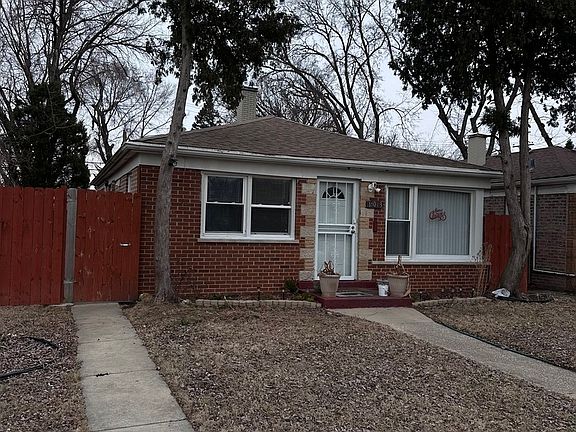 2nd image of 15013 Western Ave