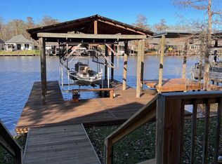 21112 Diversion Canal Rd, Maurepas, LA 70449