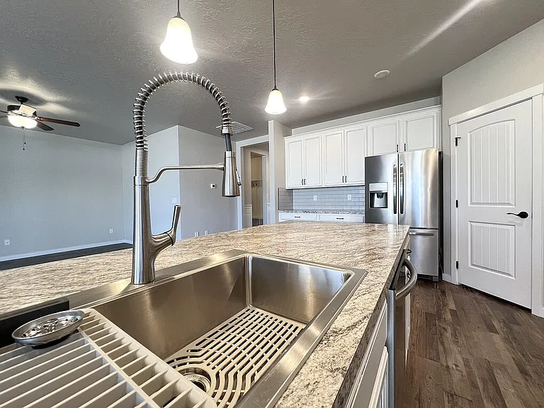 15136 N Fishing Creek Ave — Photo 27
