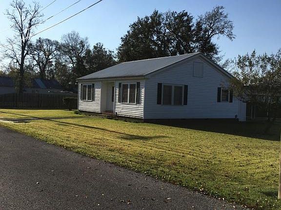 2nd image of 219 Chauvin Dr