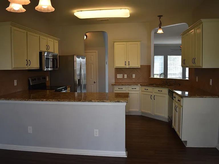 509 Lakota Ln — Photo 10
