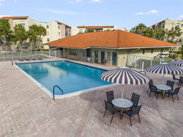 1800 SW 81st Ave APT 1308, Pompano Beach, FL 33068