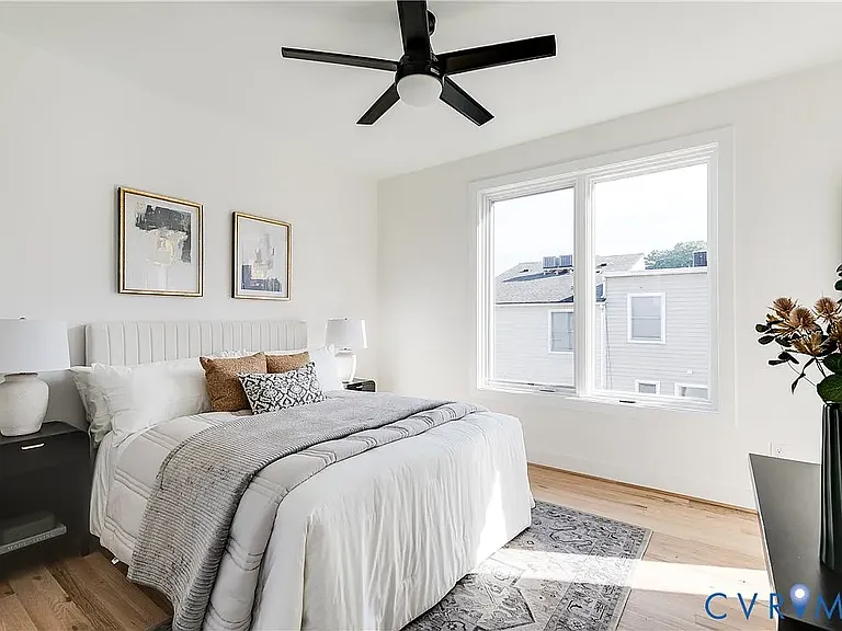 220 N 20th St #1 — Photo 17