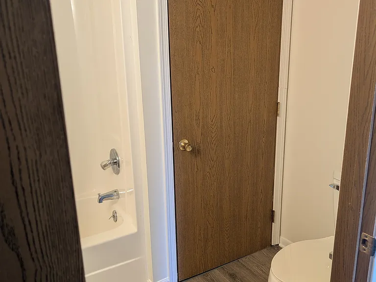 593 McAllister St #2 — Photo 8