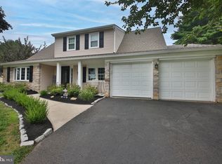 55 Longview Dr, Churchville, PA 18966