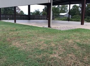 401 Canal Dr, Pointblank, TX 77364
