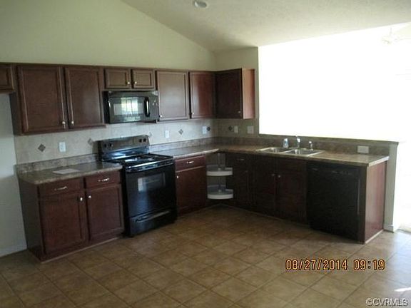 4th image of 1500 Early St