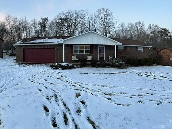 423 Maple Dr, Williamstown, WV 26187