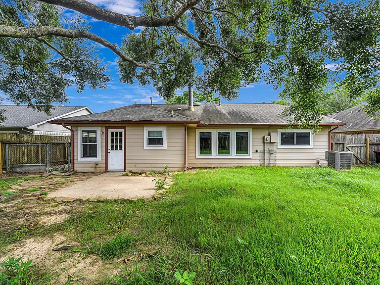 19307 Wildoats Dr — Photo 31