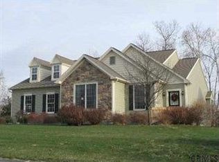 1 Hilltop Dr, Cohoes, NY 12047