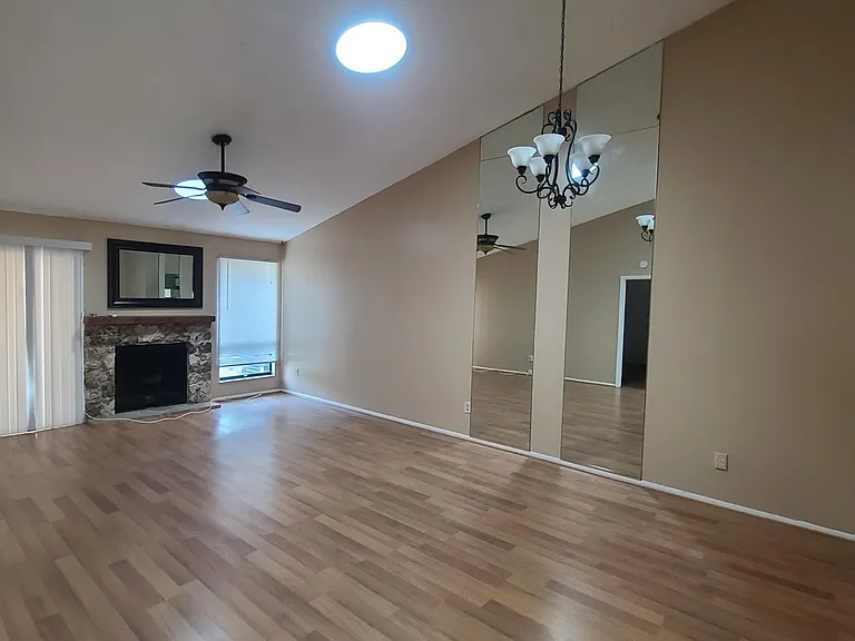140 Laughing Gull Ct — Photo 11