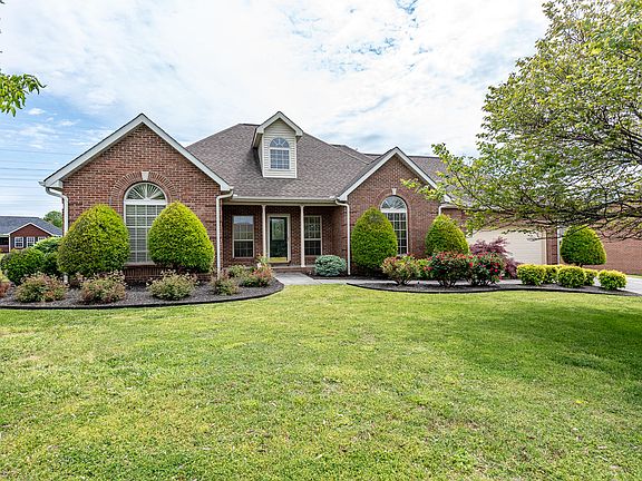 2nd image of 1636 Hollister Dr
