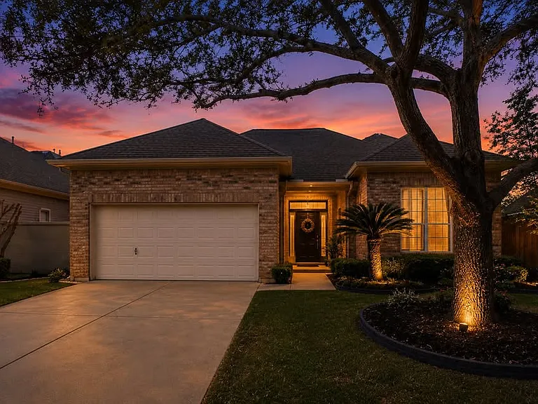 1414 Caravelle Ct — Photo 19