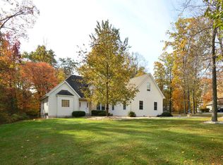 29 Mustang Ct, Bangor, PA 18013