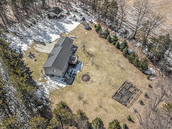 4th image of 13101 McMullen Ln